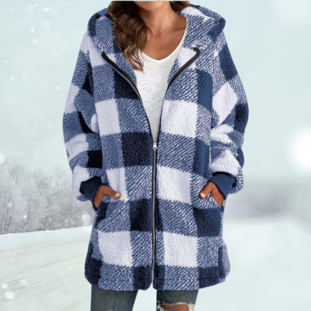 Echoarchiv | Gemütliche karierte Jacke mit Kapuze: Wintersaison 2024