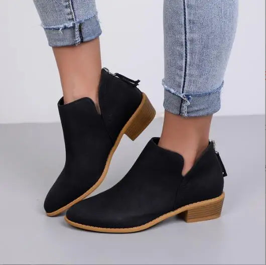 Modische Stiefelette