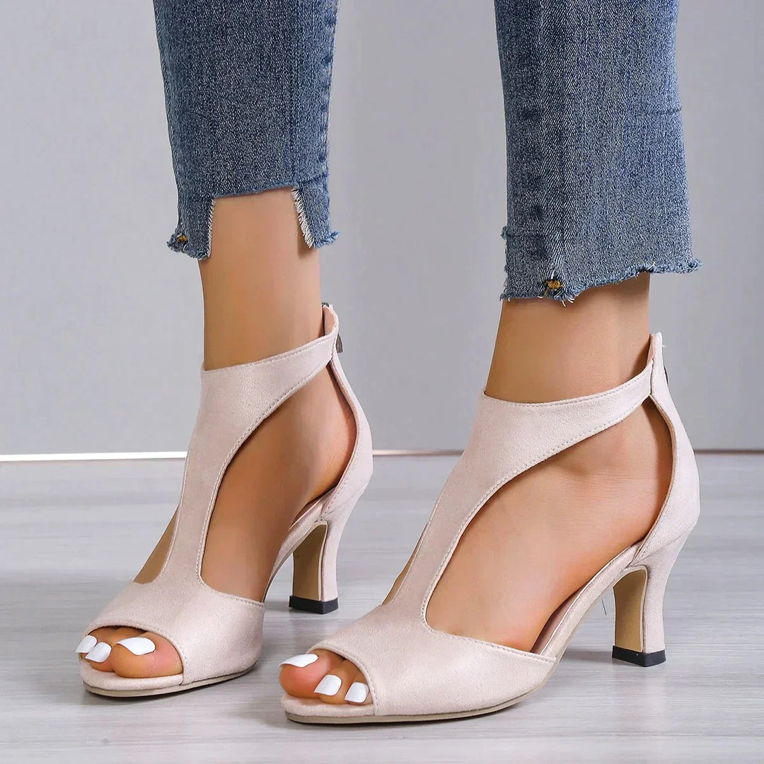 Echoarchiv | High-Heel-Schuhe für Frauen