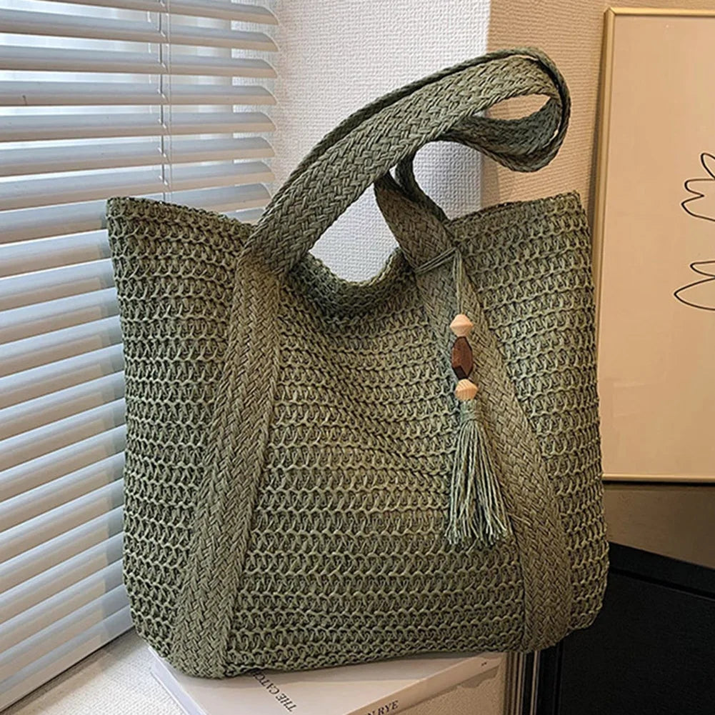 Echoarchiv | Sommertasche Aus Stroh mit Lässigem Design