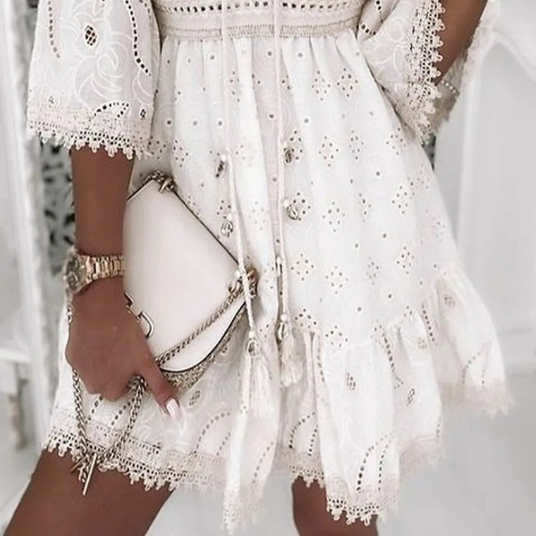 Echoarchiv | Boho-Spitzenbesticktes Kleid mit Ausladenden Ärmeln für Damen