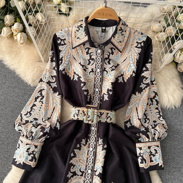 A-Linienkleid mit Gürtel und Blumenmuster
