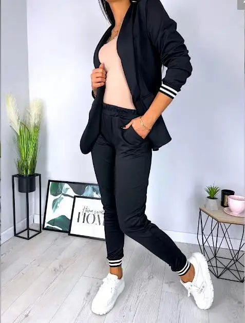 Echoarchiv | Damen Doppelreiher Blazer Hosenanzug