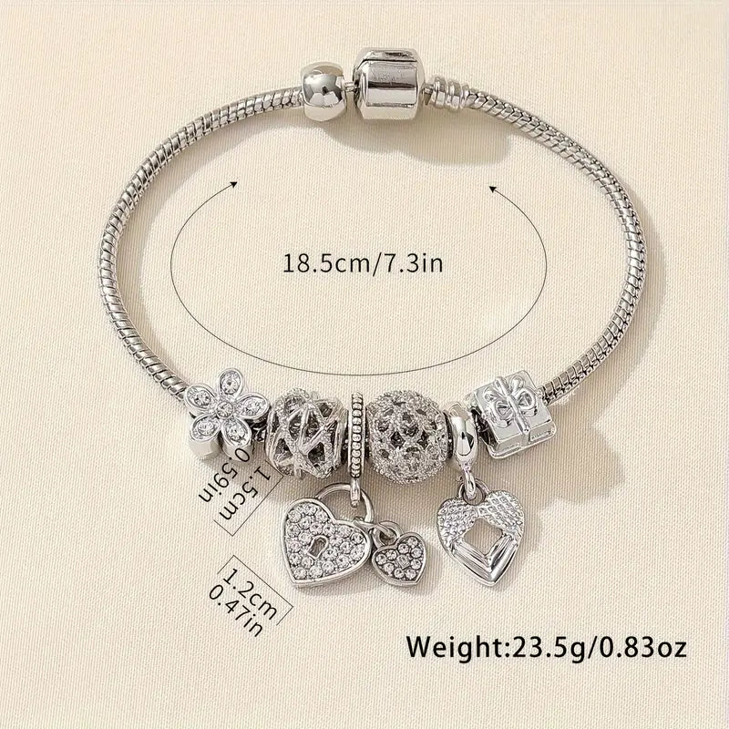 Echoarchiv Modisches Armband mit Strasssteinen und Blumen