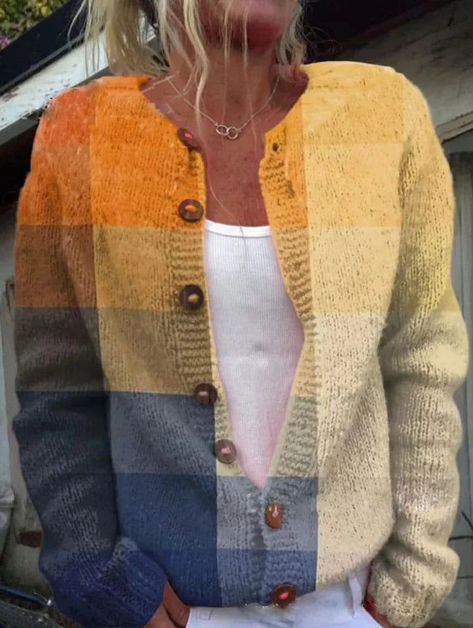 Echoarchiv | Weiche Strickjacke mit Blütenstickerei