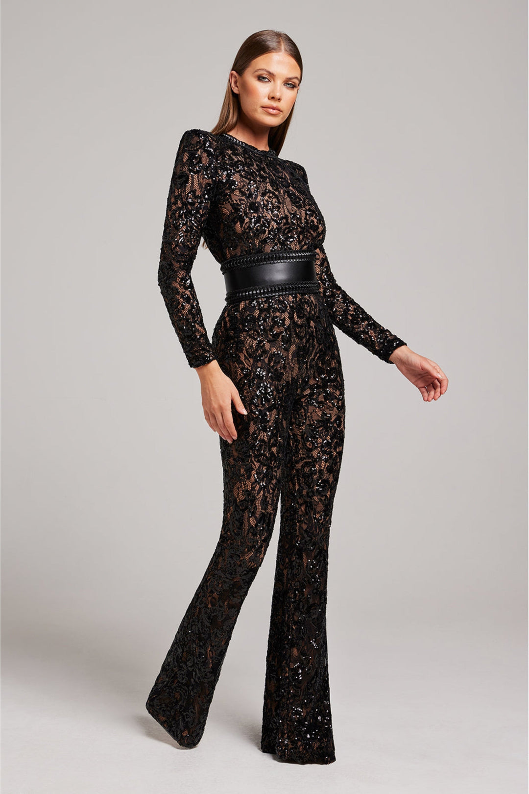 Echoarchiv | Spitzen-Eleganz Jumpsuit