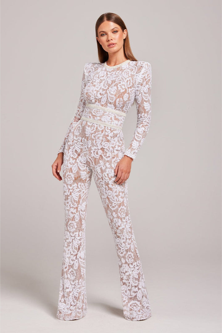 Echoarchiv | Spitzen-Eleganz Jumpsuit