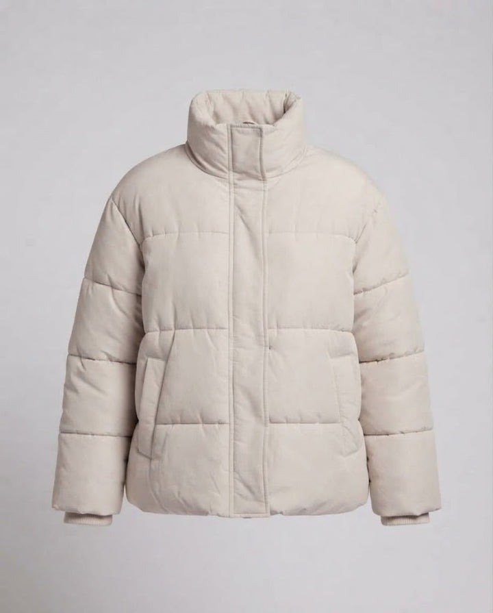 Damen Kurz-Pufferjacke mit hohem Stehkragen, asymmetrischem Reißverschluss und kastiger Oversize-Silhouette Echo Archiv