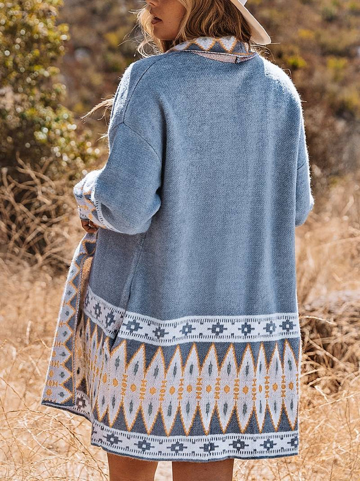 Echoarchiv | Aztekenmuster-Strickjacke