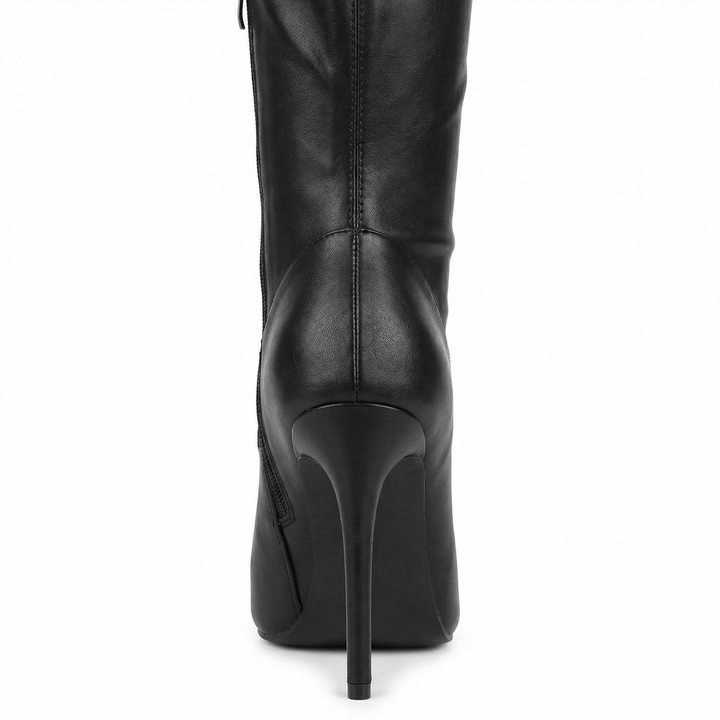 Echoarchiv | Flache Overknee-Stiefel aus für den Winter