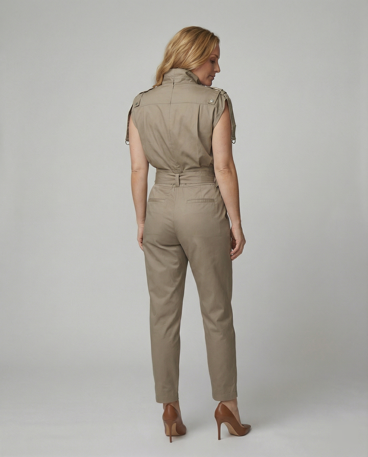 Echoarchiv | Damen Stylischer Moderner Jumpsuit Ärmellos