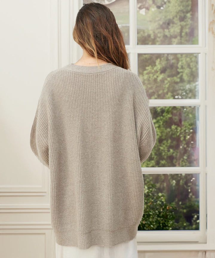 Echoarchiv |Strickjacke für Komfort und Eleganz