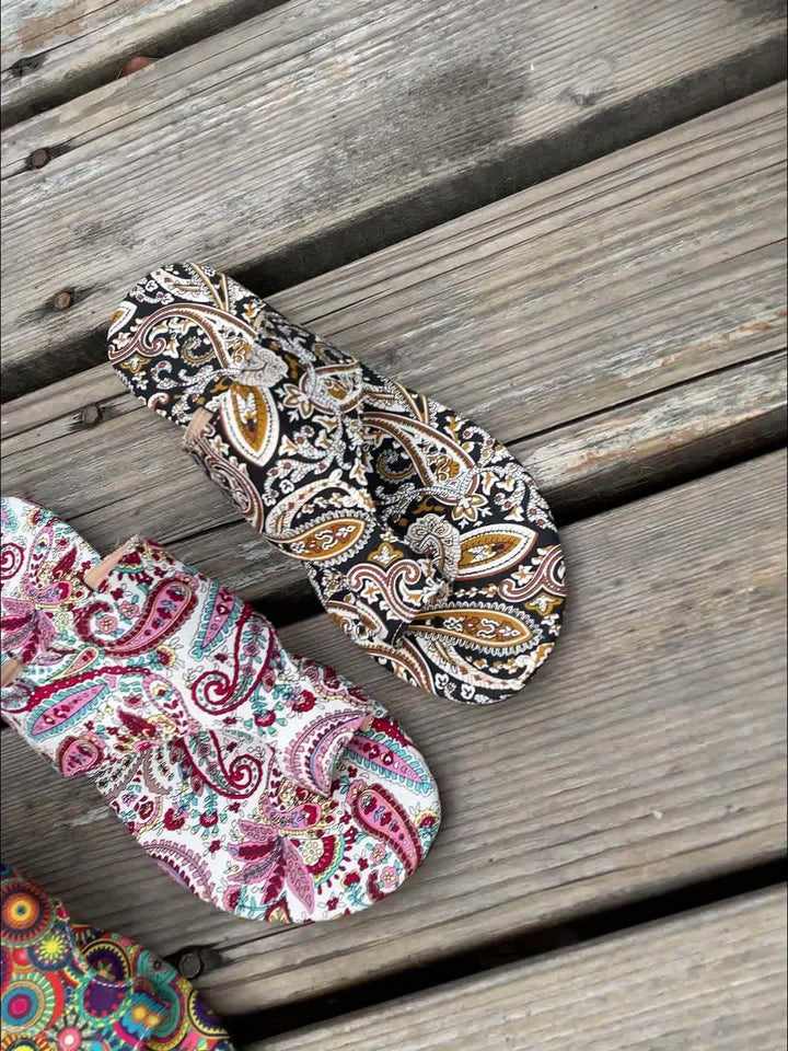 Echoarchiv | Florale Flip Flops für Frauen