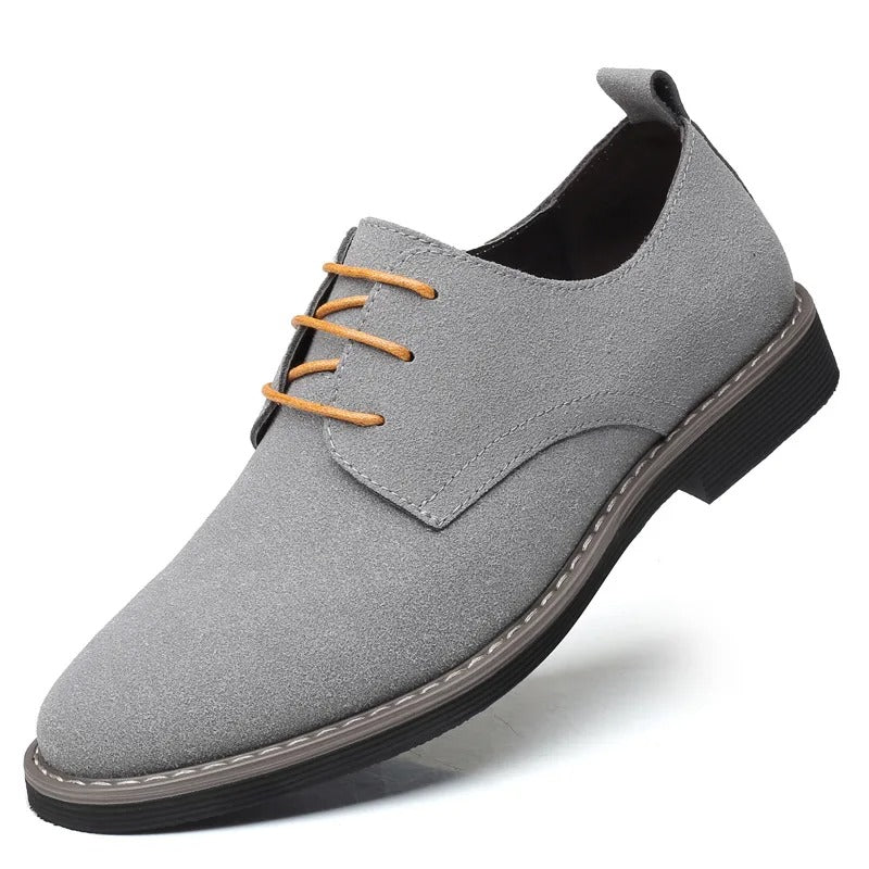 Echoarchiv – Herren Schuhe mit Schnürung