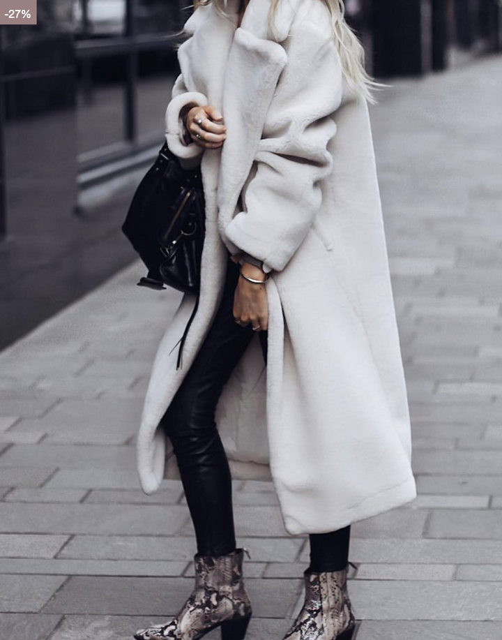 Unglaublich stylische warme Designer-Winterjacke