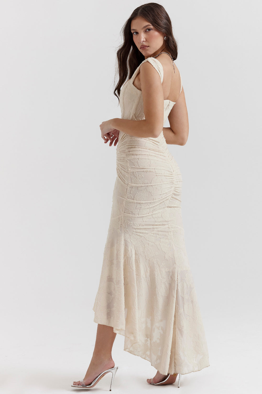 Elegantes Taillenkleid – Élara