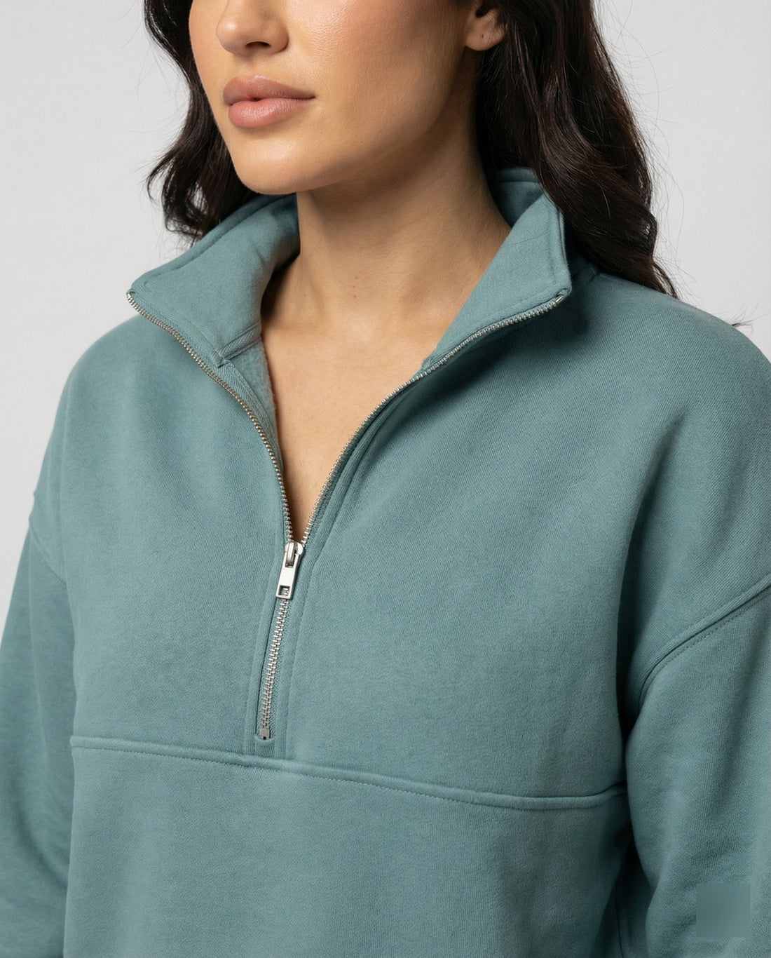 Jogginganzug Damen sportlich mit Zip-Hoodie und Jogginghose – Avérine