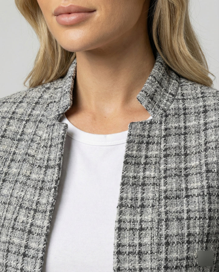 Damen Eleganter Blazer mit Tailliertem Schnitt | Echoarchiv