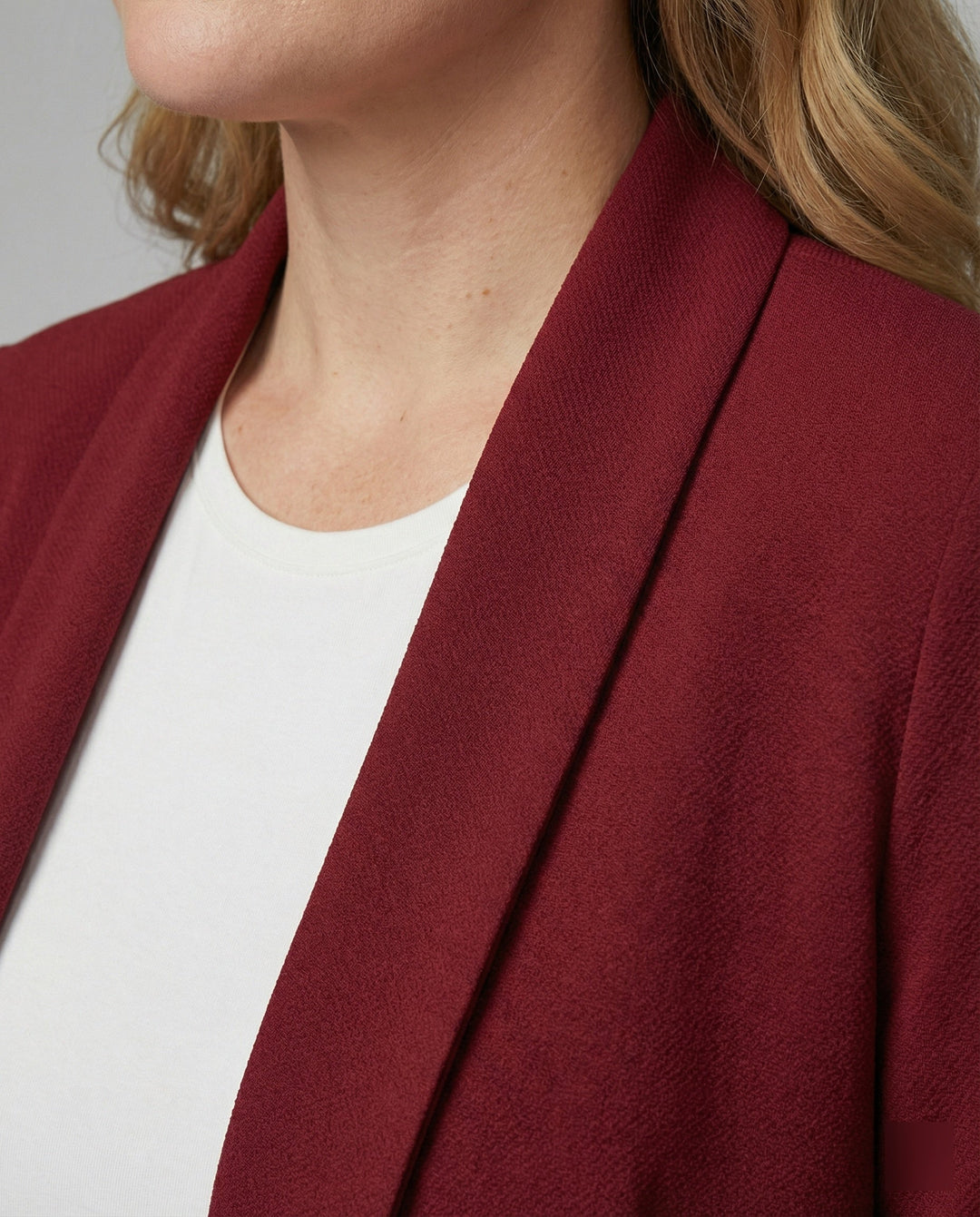 Echoarchiv – Stilvoller Blazer Mit Offener Vorderseite