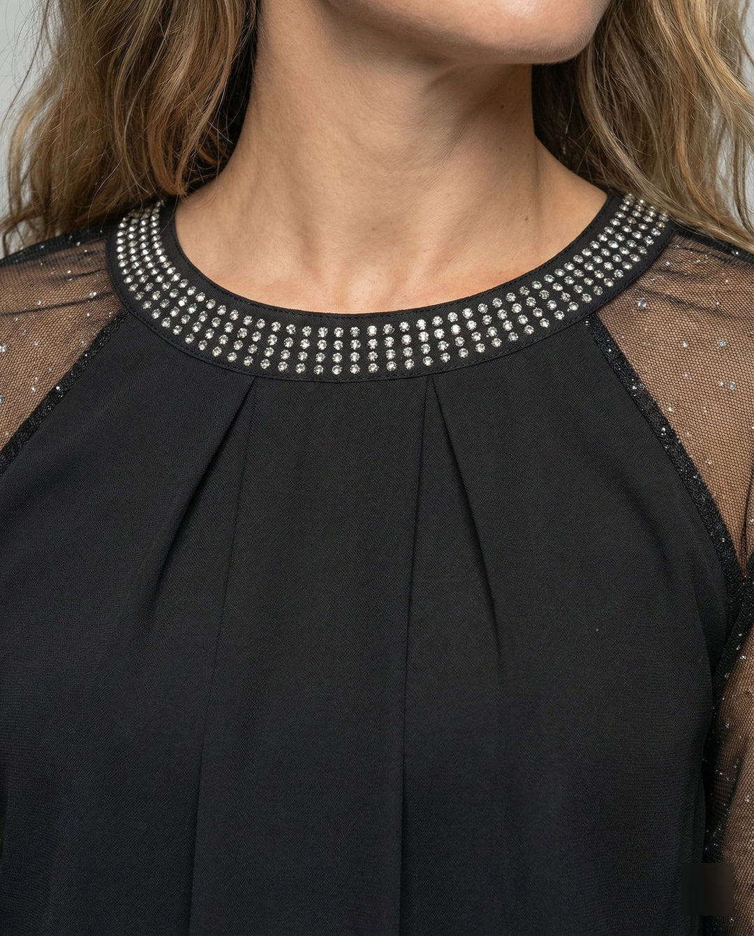 Echoarchiv Damen Mesh-Bluse mit Strassbesatz und transparenten Ärmeln