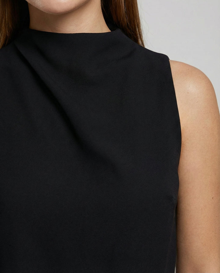 Eleganter Jumpsuit mit Rundhalsausschnitt für Alltag & Besondere Anlässe | Echoarchiv