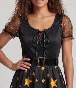 Damen Märchenhexe Kostüm mit Sternen und Spitzen Details Echo Archiv