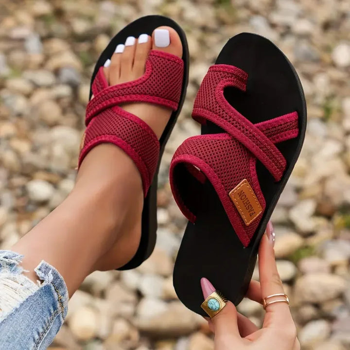 Echoarchiv - Orthopädische Hallux-Valgus-Korrektur Sandalen
