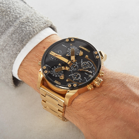 Echoarchiv – Schlanke, elegante Herrenuhr des Managers