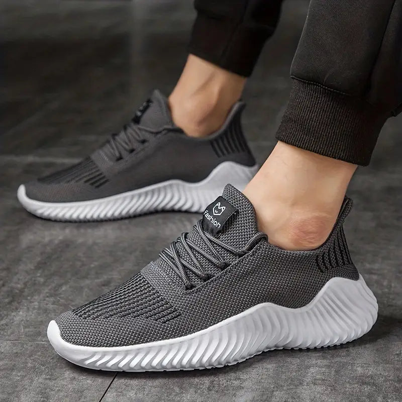 Leichte und Vielseitige Sportschuhe für Herren – Tavélo