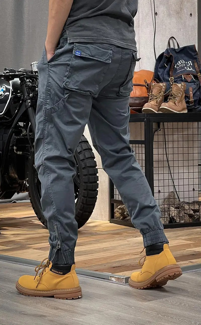 Echoarchiv | Stretch Cargo-Hose mit Taschen