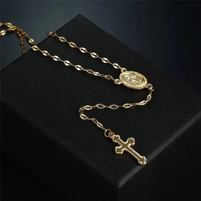 Elegante Rosenkranz Kette für Damen – Avelisse