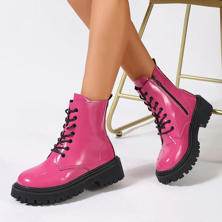 Echoarchiv | Damenstiefel Aus Glänzendem Leder mit Reißverschluss
