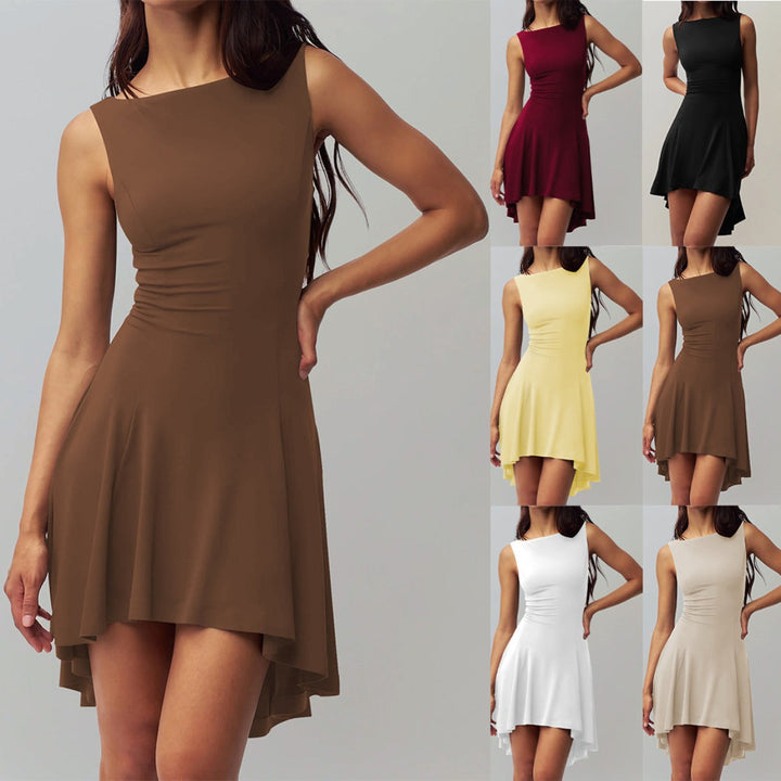 Echoarchiv | Ärmelloses Kleid mit Kragen