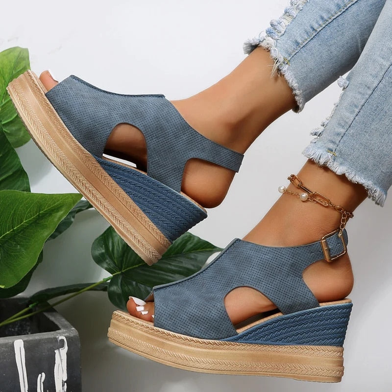 Echoarchiv | Schnallen Keilsandalen