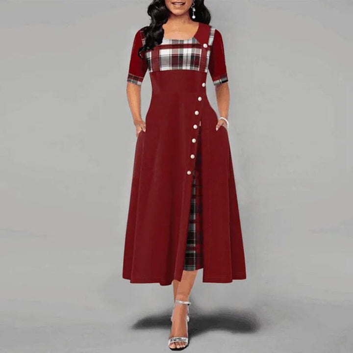 Echoarchiv | Kariertes Kleid mit Halben Ärmeln