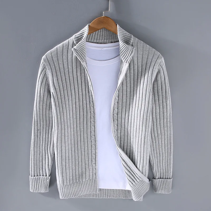 Echoarchiv | Rollkragenstrickjacke für Männer