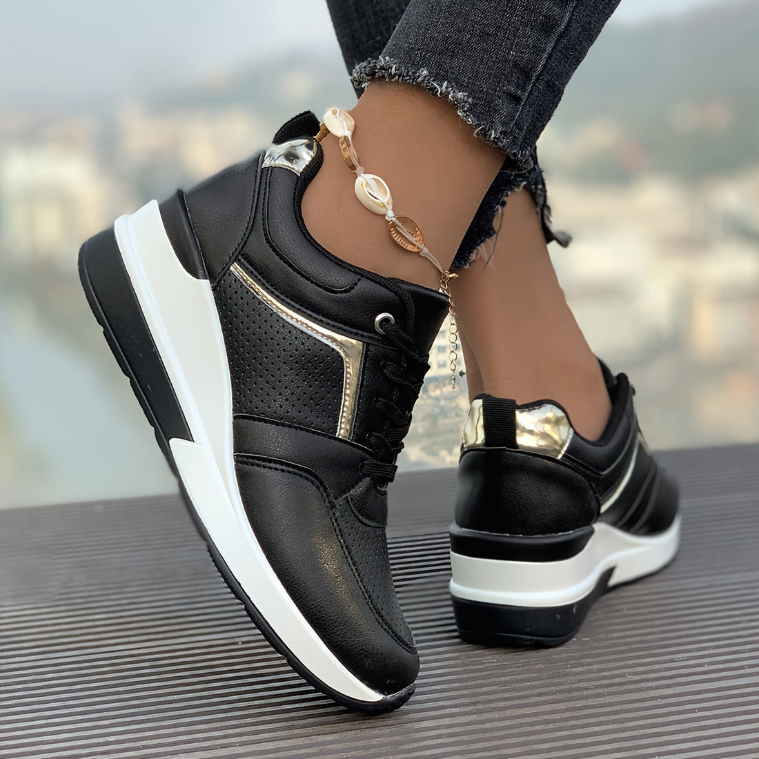 Einfarbige Sneaker Für Damen Ideal Für Den Alltag – Elvéra