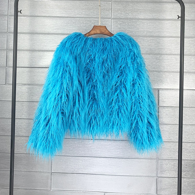Echoarchiv | Eleganter Warmer Kunstpelzmantel Für Herbst Und Winter