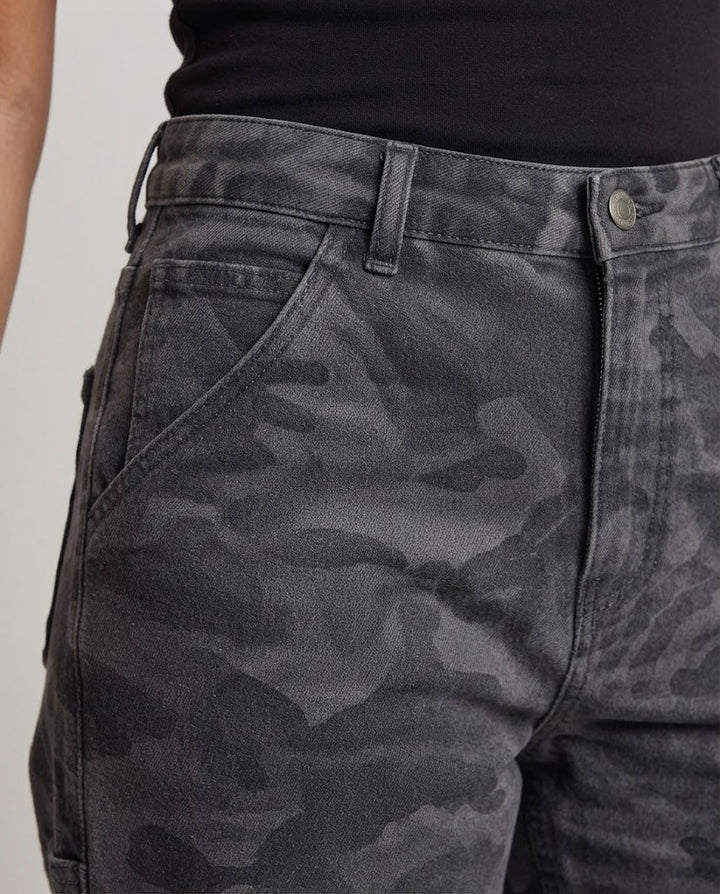 Damenmode Camouflage-Hose Echoarchiv