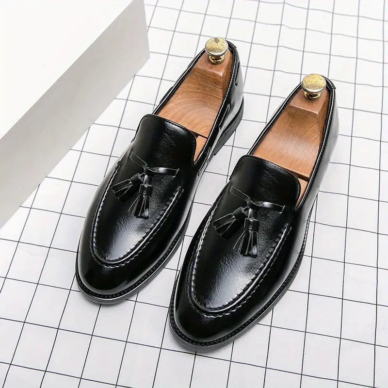 lässige rutschfeste schuhe für herren Echoarchiv