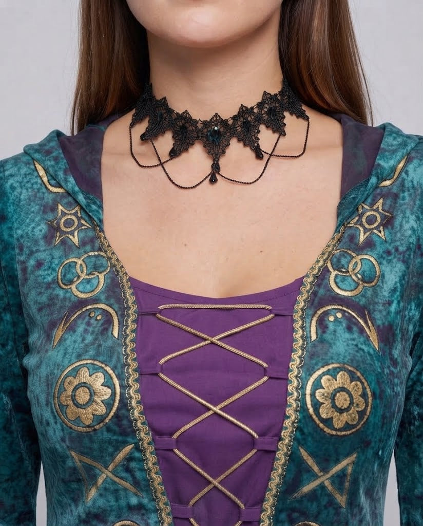 Fantastisches Kostüm für Frauen mit filigranen Details Echo Archiv
