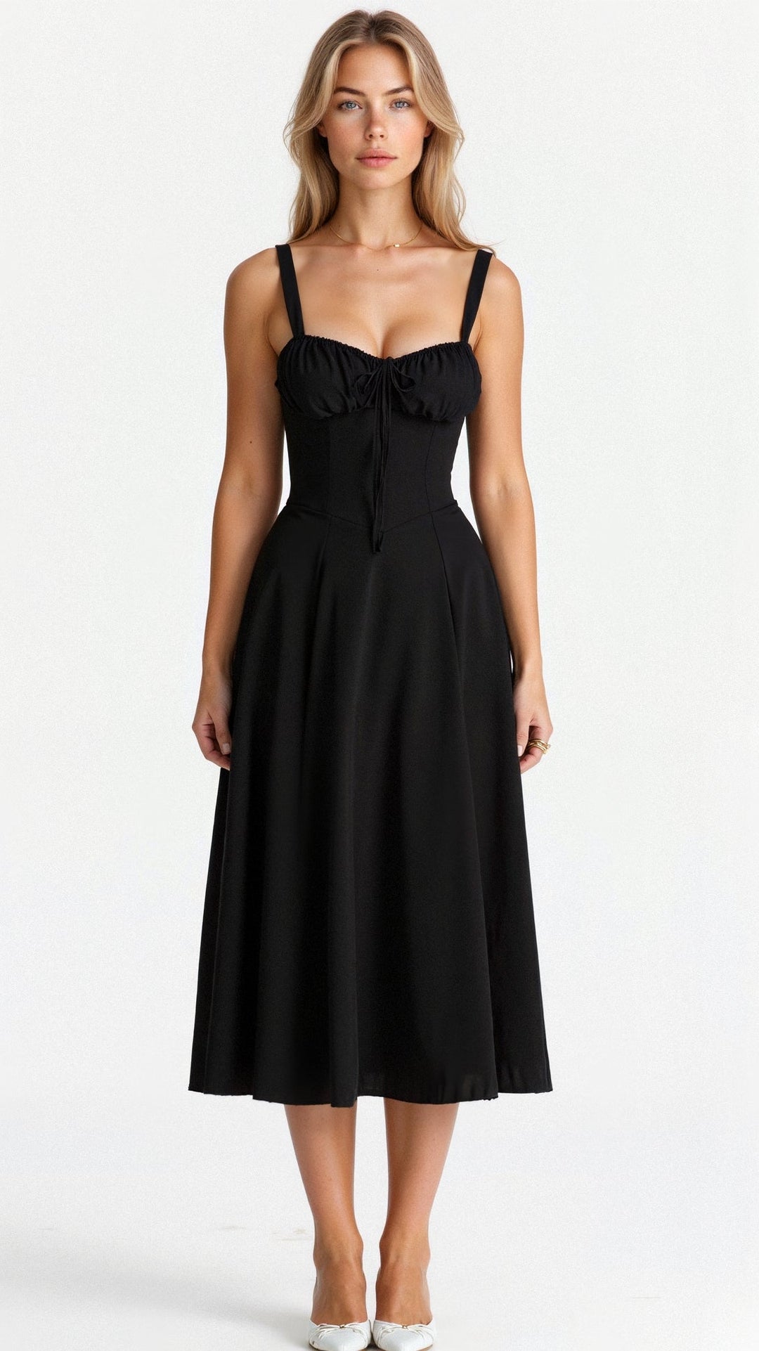Echoarchiv | Sommerliches Midi Kleid mit Trägern & Schlitz Luftig, Elegant & Perfekt für Warme Tage