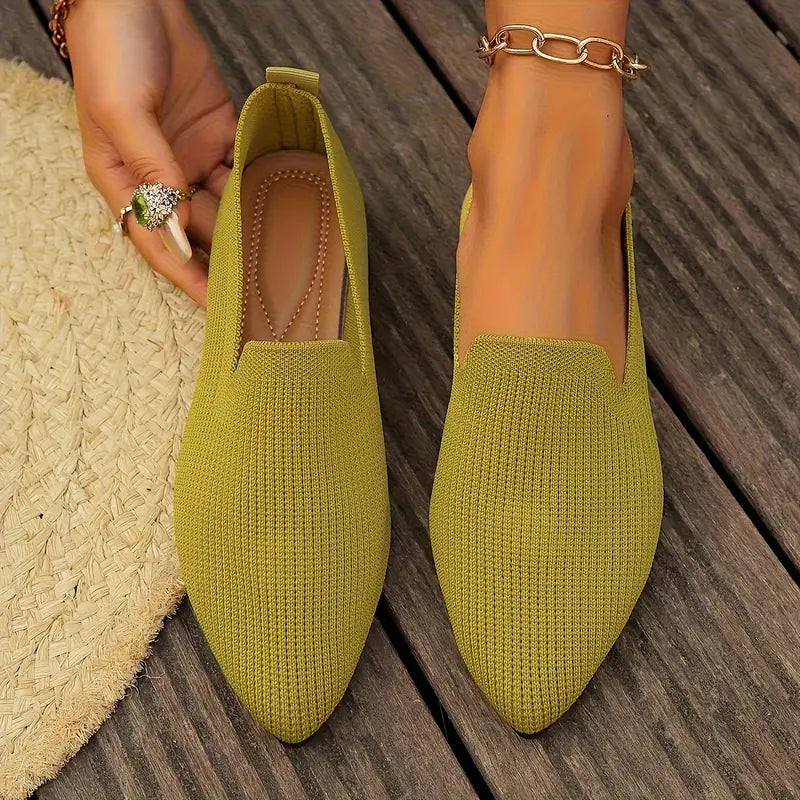 Echoarchiv | Leichte Schuhe mit Spitzer Zehe und Rutschfester Sohle für Komfort
