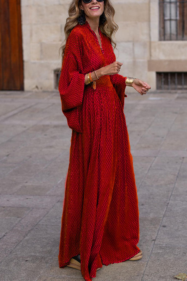 Echoarchiv | Elegantes Maxikleid mit Glockenärmeln