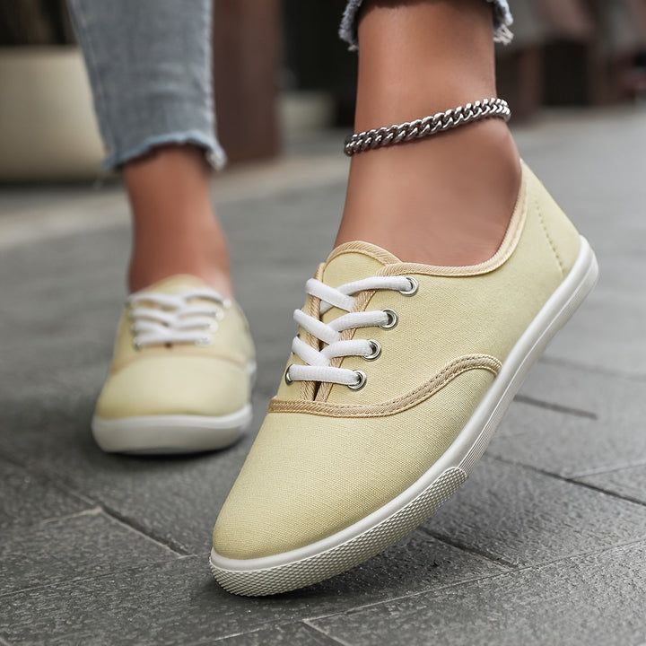 Echoarchiv | Bequeme Niedrige Canvas Schnürschuhe