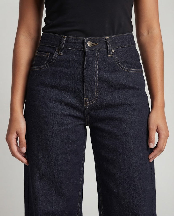 Damen Weite Denim-Palazzohose mit tiefem Schritt und Kontrastnähten Echo Archiv