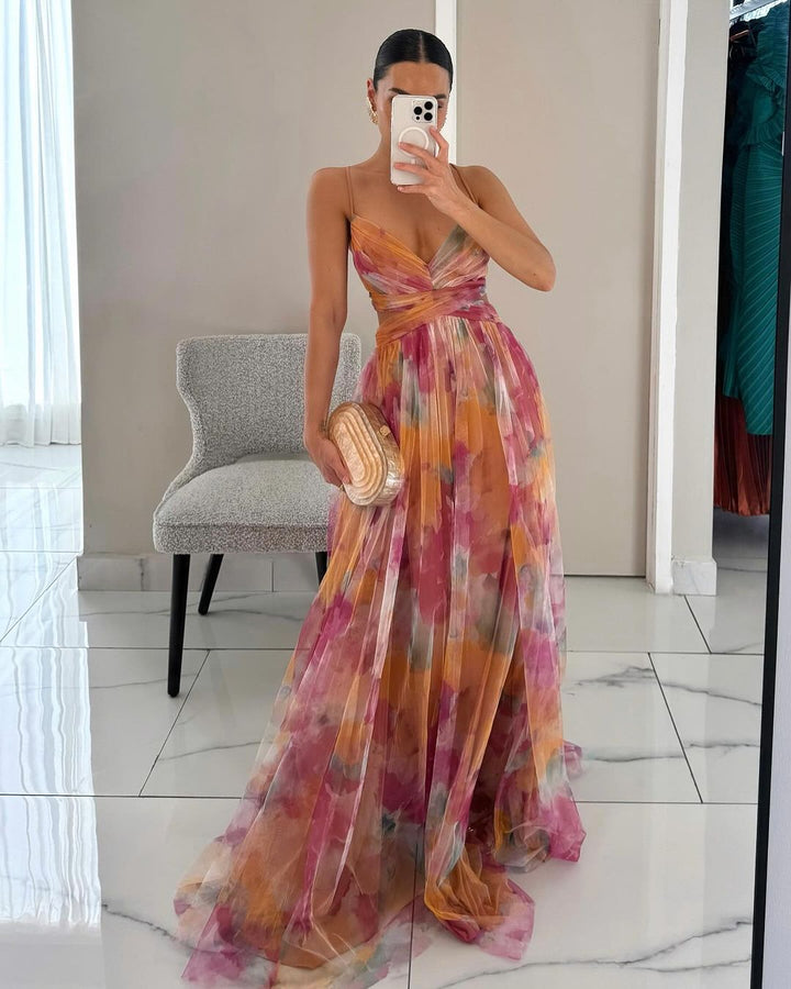 Echoarchiv | Elegante Maxikleid Im Schönem Blumenmuster