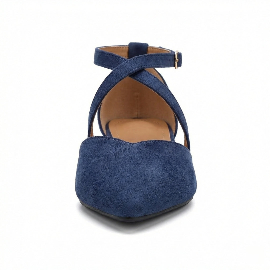Echoarchiv | Modische Flache Sandalen mit Spitzer Spitze