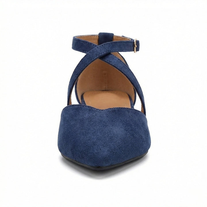 Echoarchiv | Modische Flache Sandalen mit Spitzer Spitze