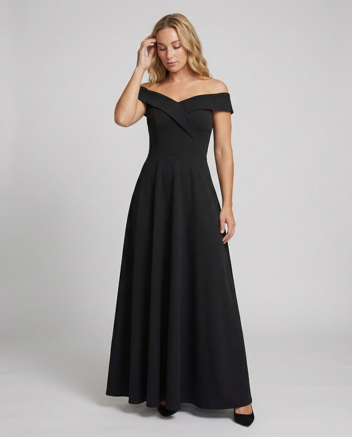 Echoarchiv | Elegantes Off-Shoulder Langes Catwalk Abendkleid